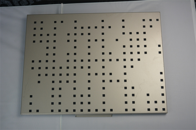 冲孔铝单板